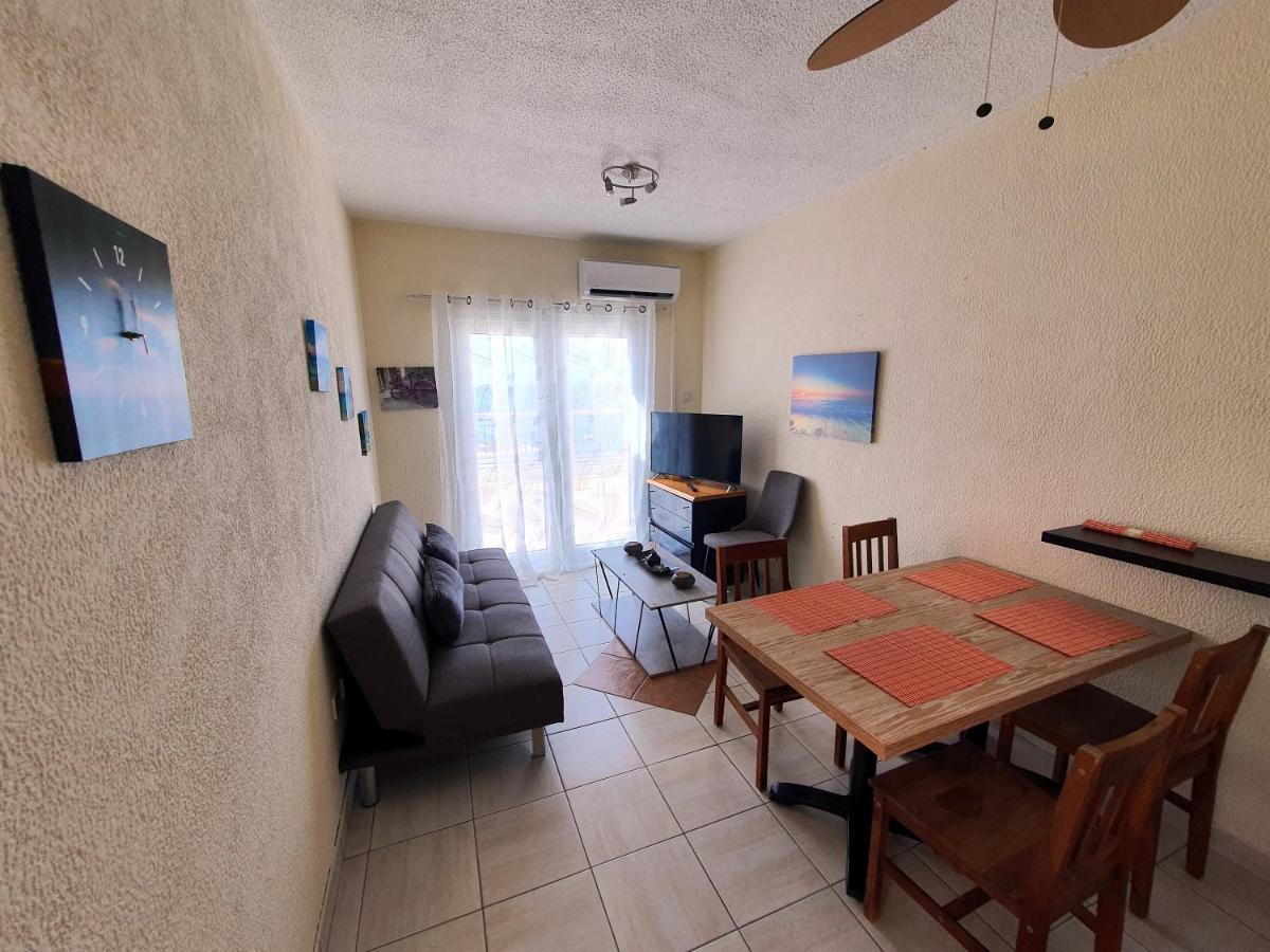 Ferienwohnung Poseidon 51 Paphos Exterior foto